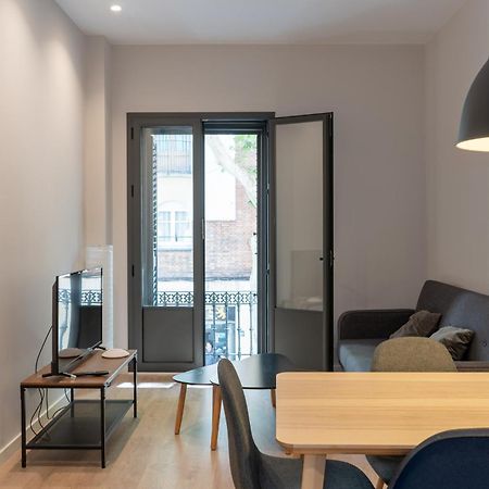 Ola Living Gracia Lägenhet Barcelona Exteriör bild